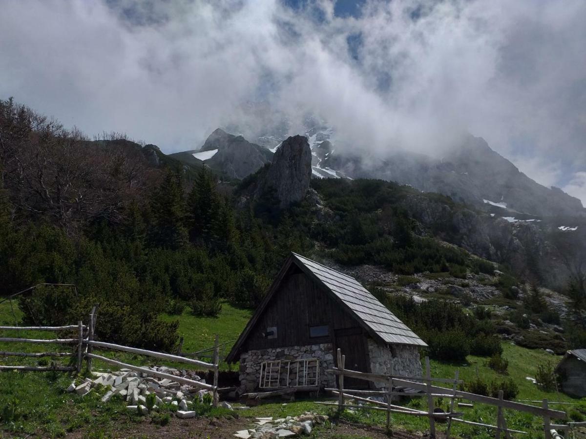 Etno Guest House Lalovic Tjentiste Buitenkant foto